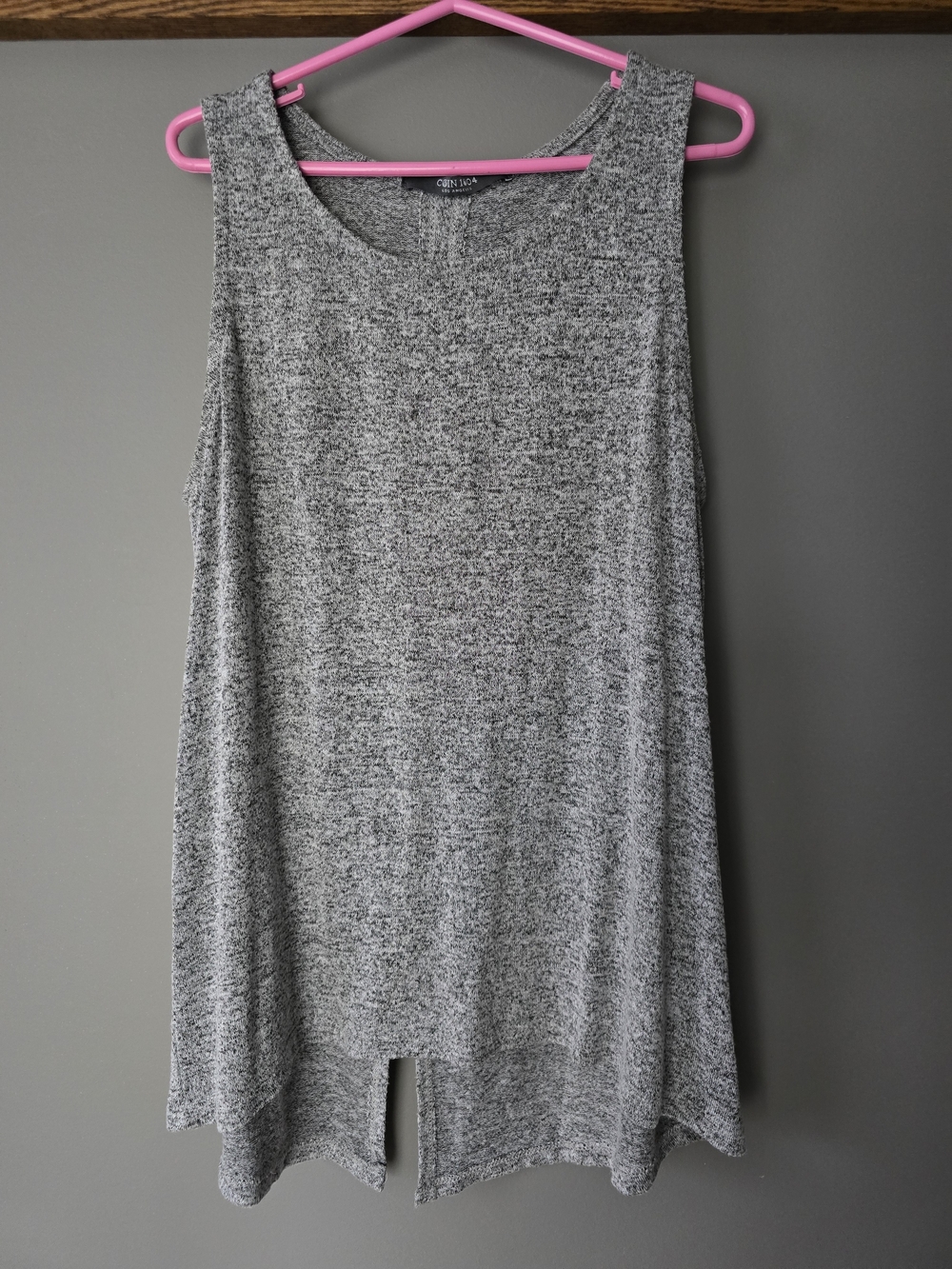 Classic Gray Sleeveless Tank Top. Lightweight With High-Low And Split-Back Hem